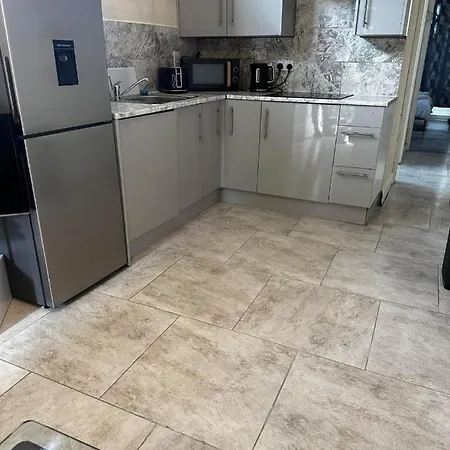 Bloomsbury Apartments - Edgware London